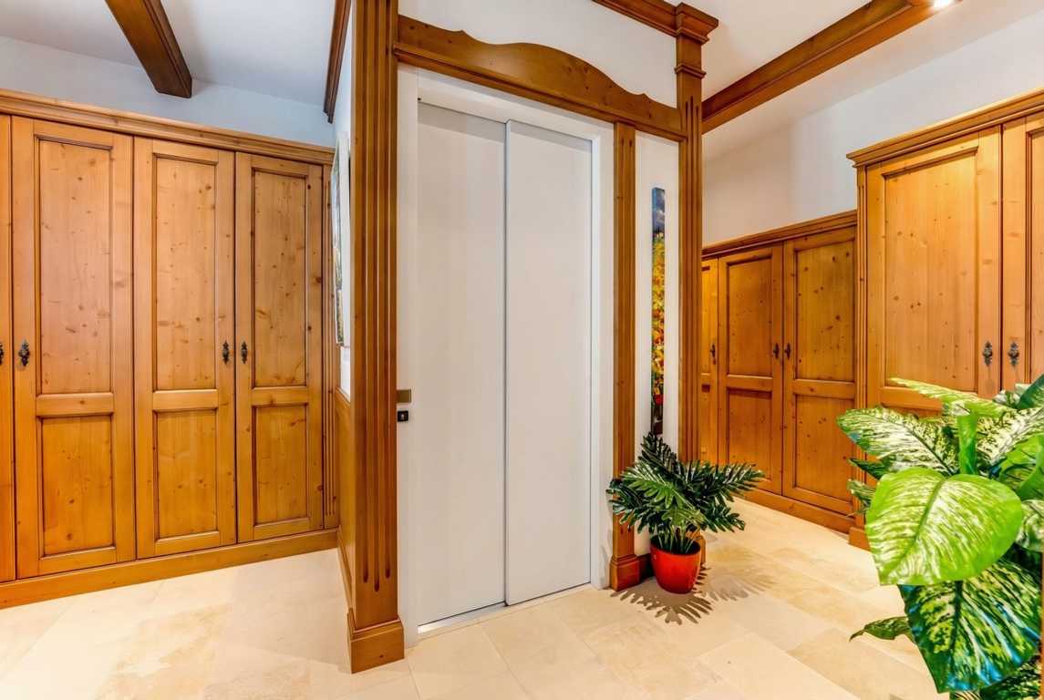 Landhausvilla Aufzug - visualisiert