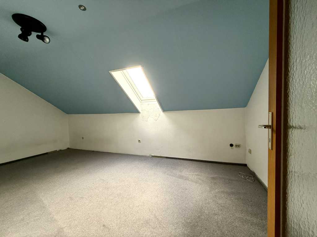 Sanierungsobjekt in Geltendorf 8