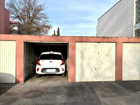 Garage Wohnung in Puchheim