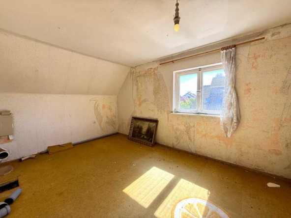 suche einfamilienhaus türkenfeld Zimmer Dachgeschoss